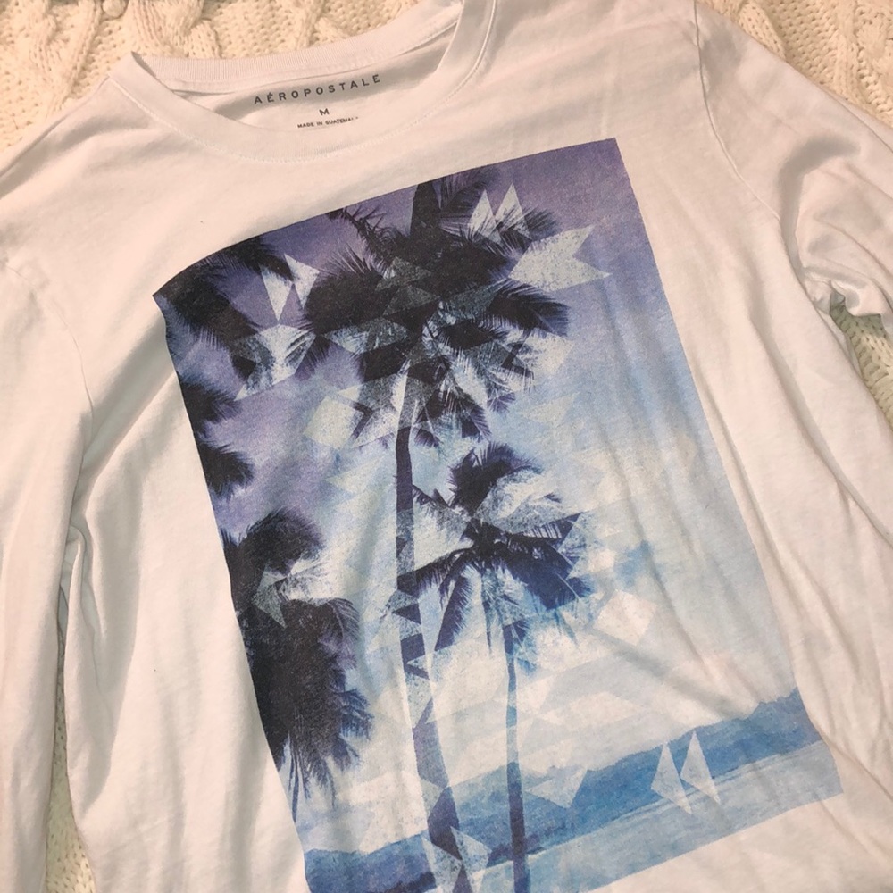 Aéropostale long sleeved tee